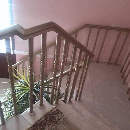 Hostel Georgia Кутаїсі Екстер'єр фото
