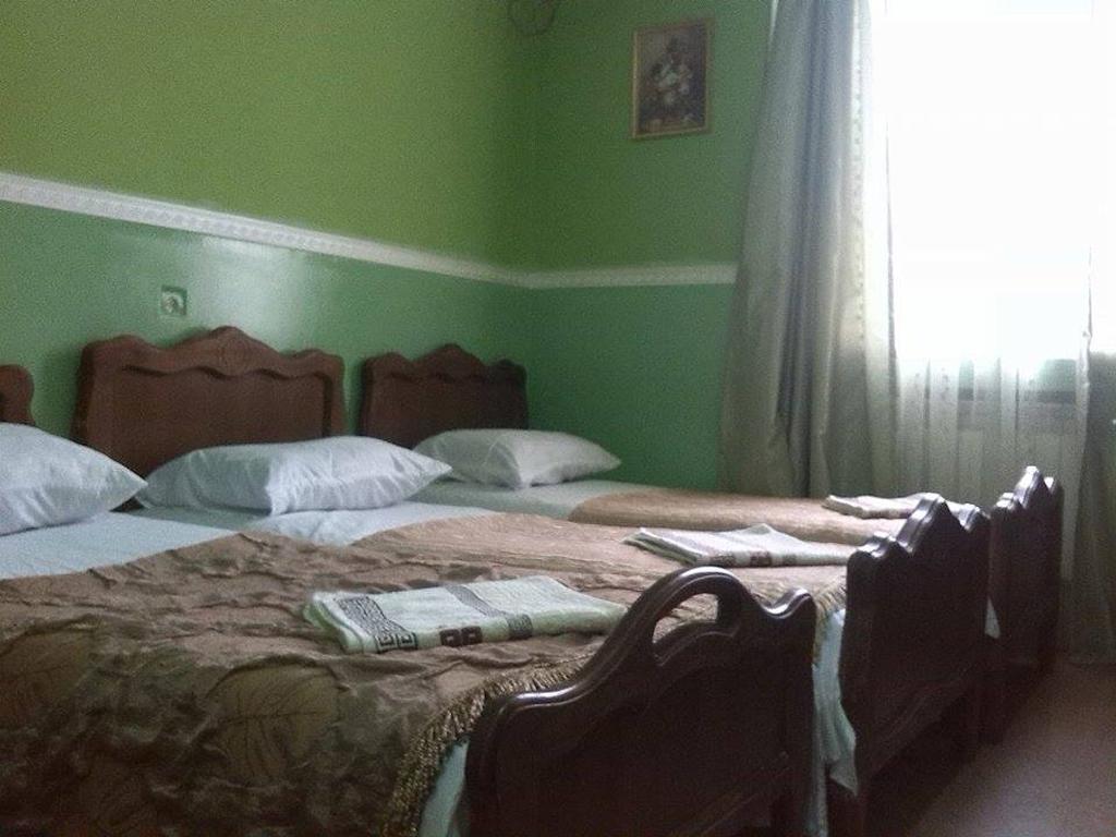 Hostel Georgia Кутаїсі Номер фото